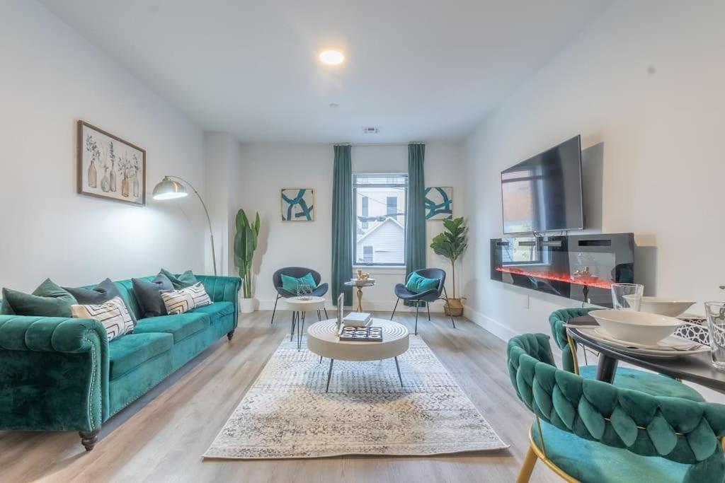 Orange 2 Bedroom 2 Bath Suite, Near American Dream And The Airport, Free Parking, King Bed And 2 Queen Beds, Washer And Dryer מראה חיצוני תמונה