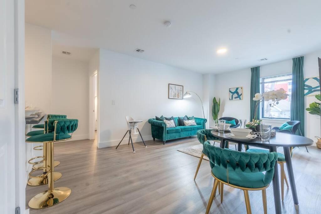 Orange 2 Bedroom 2 Bath Suite, Near American Dream And The Airport, Free Parking, King Bed And 2 Queen Beds, Washer And Dryer מראה חיצוני תמונה