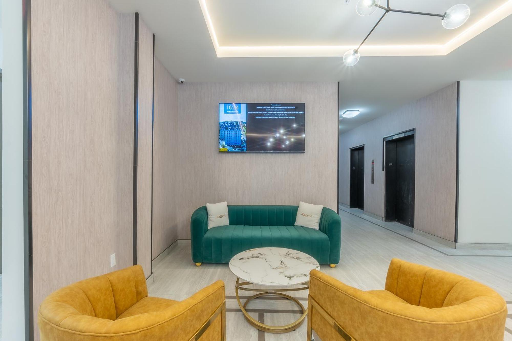Orange 2 Bedroom 2 Bath Suite, Near American Dream And The Airport, Free Parking, King Bed And 2 Queen Beds, Washer And Dryer מראה חיצוני תמונה